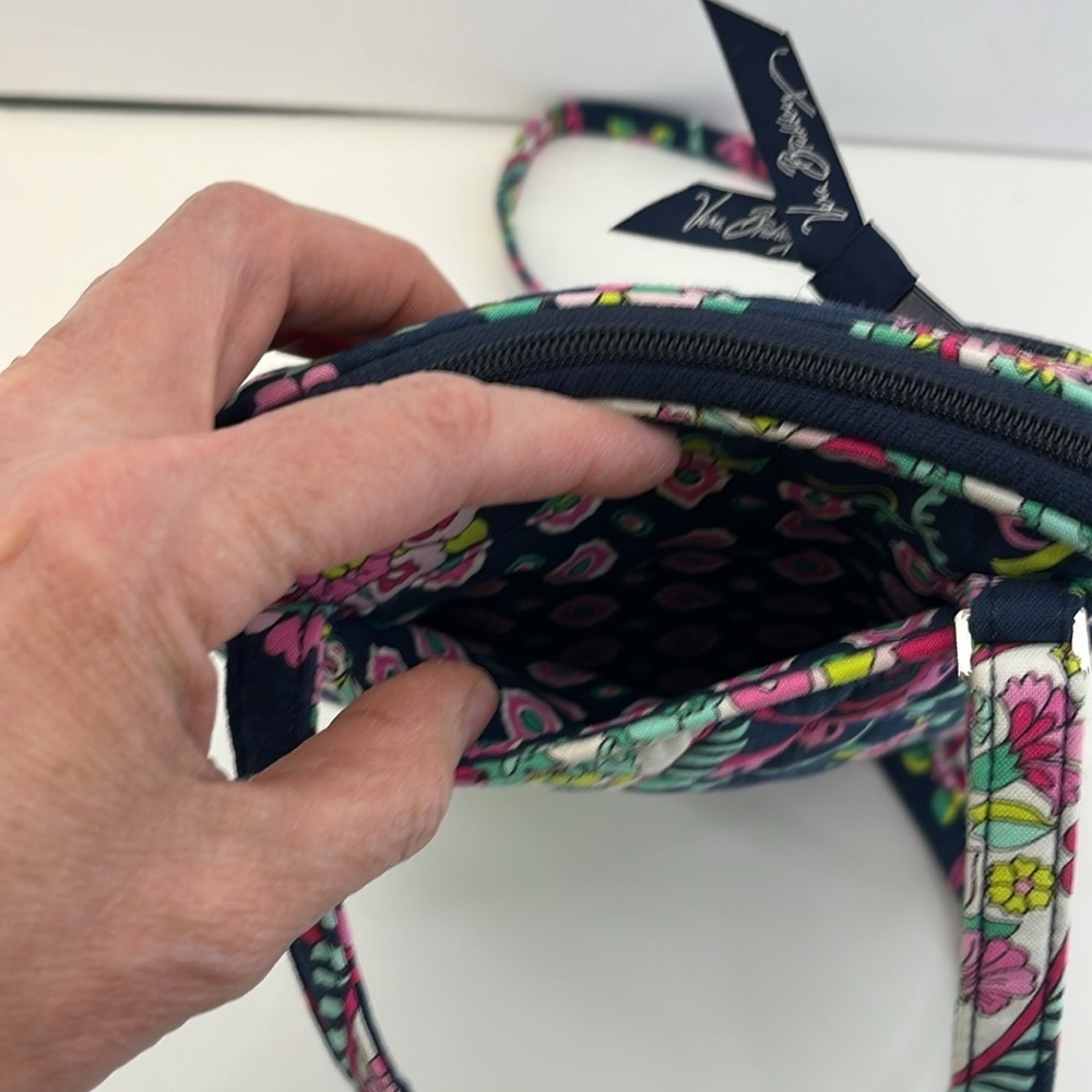 Vera Bradley Navy Blue & Pink Floral Crossbody Purse Wallet Organizer Bag - Picture 9 of 11